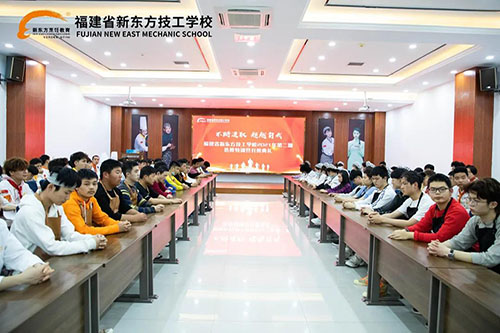 �����¶����ڶ���ѡ����ѵӪ������ʽ