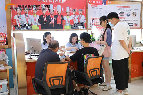 2021�����ո����ѷ�����û�ﵽ�ո��ߵ�ͬѧӦ����ô�־Ը?