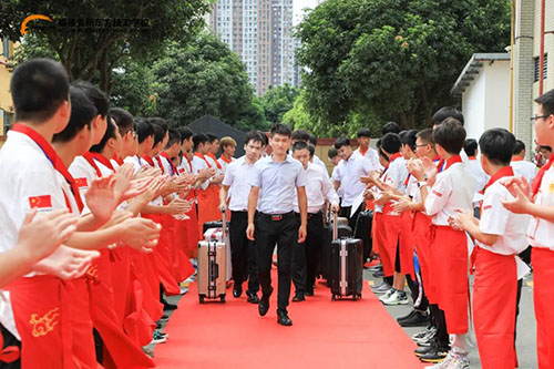 ���ȫ��16���ҵ����Բ��������ף��ҵѧ����ǰ���ƽ���