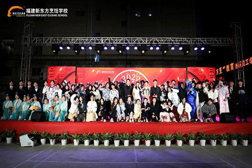 �����¶���2022�ꡰ�����ഺ���質δ����ӭ�����ᾫ�ʻع�