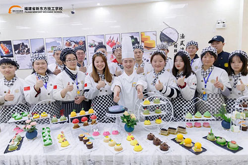 2022��У��ҵ����1076�򣡿�������ְ�������ߣ�