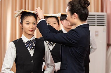 3����  �Ƶ����רҵ