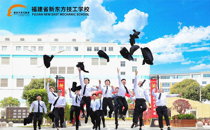 �׶�����