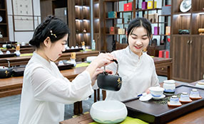 3��  �Ʋ���רҵ